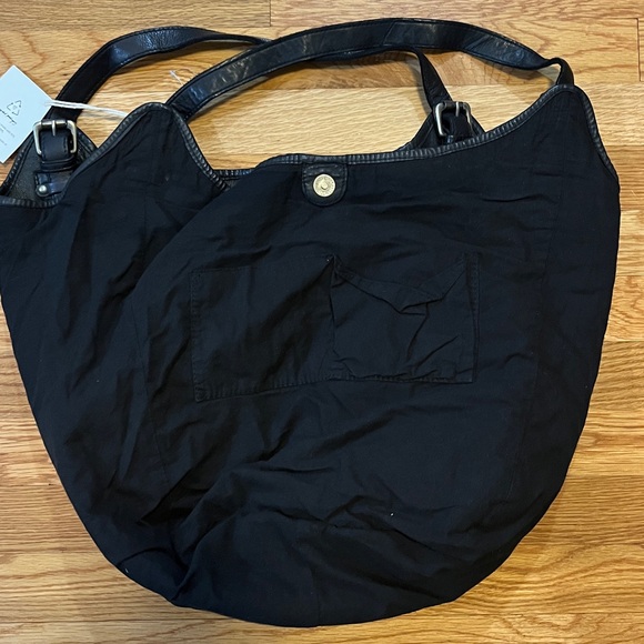 Free People Bushwick Leather Tote NWT - Picture 14 of 17